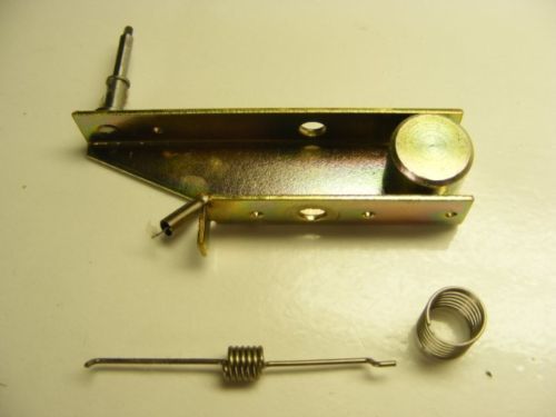 1 ONLY OF 2 TENSION TENSIONER ARM FOR TASCAM 32 & POSSIBLY OTHERS